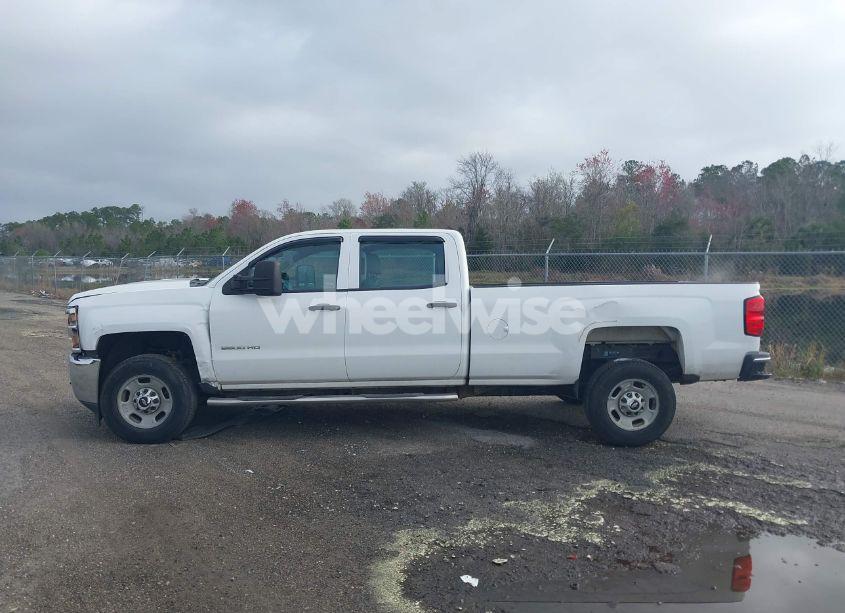 Photo 14 of 2015 Chevrolet Silverado 2500HD WT (VIN 1GC1CUEG2FF128156)