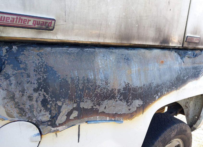 Photo 12 of 2018 Chevrolet Silverado 2500HD (VIN 1GC1CUEG3JF175298)