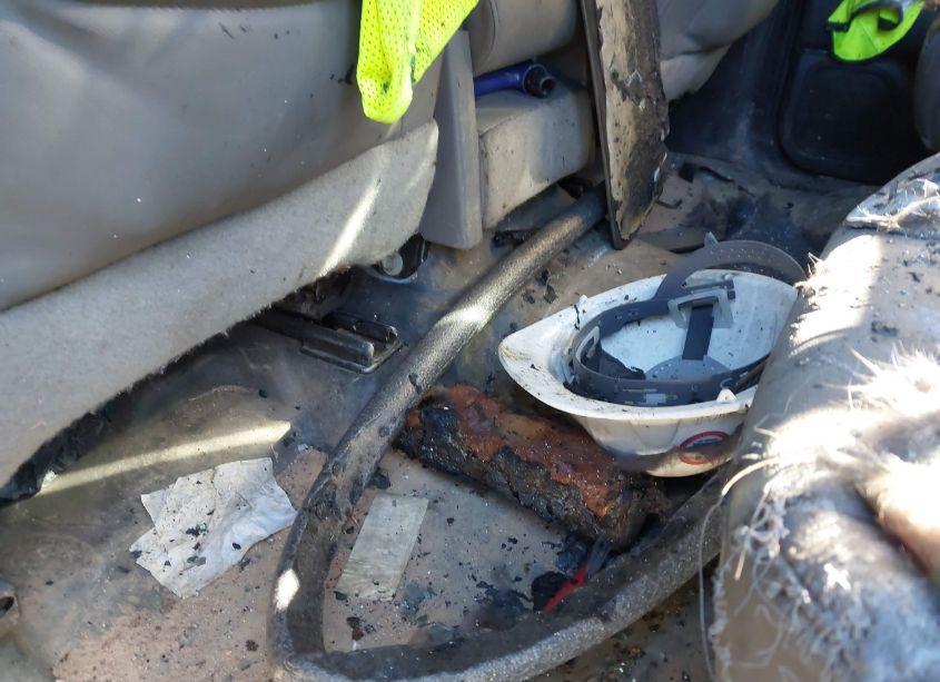 Photo 14 of 2018 Chevrolet Silverado 2500HD (VIN 1GC1CUEG3JF175298)