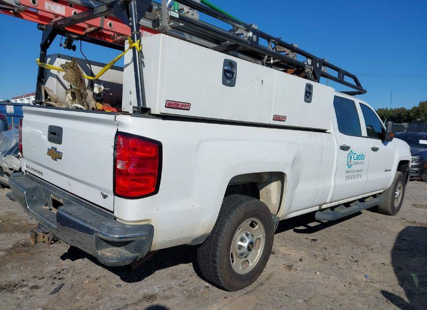 Photo 4 of 2018 Chevrolet Silverado 2500HD (VIN 1GC1CUEG3JF175298)