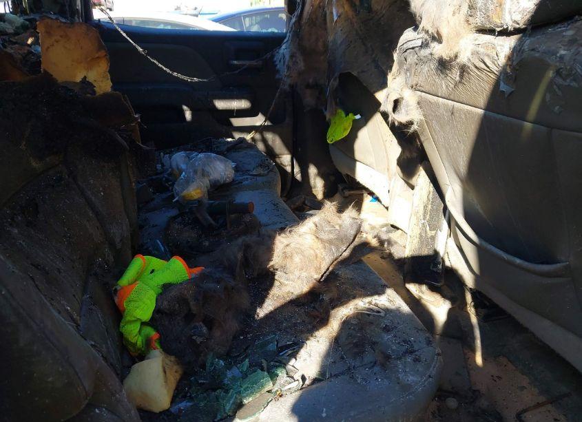 Photo 8 of 2018 Chevrolet Silverado 2500HD (VIN 1GC1CUEG3JF175298)