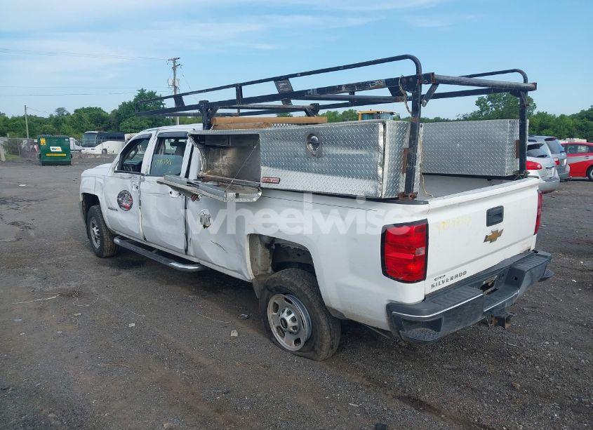 Photo 3 of 2015 Chevrolet Silverado 2500HD WT (VIN 1GC1CUEG4FF163717)