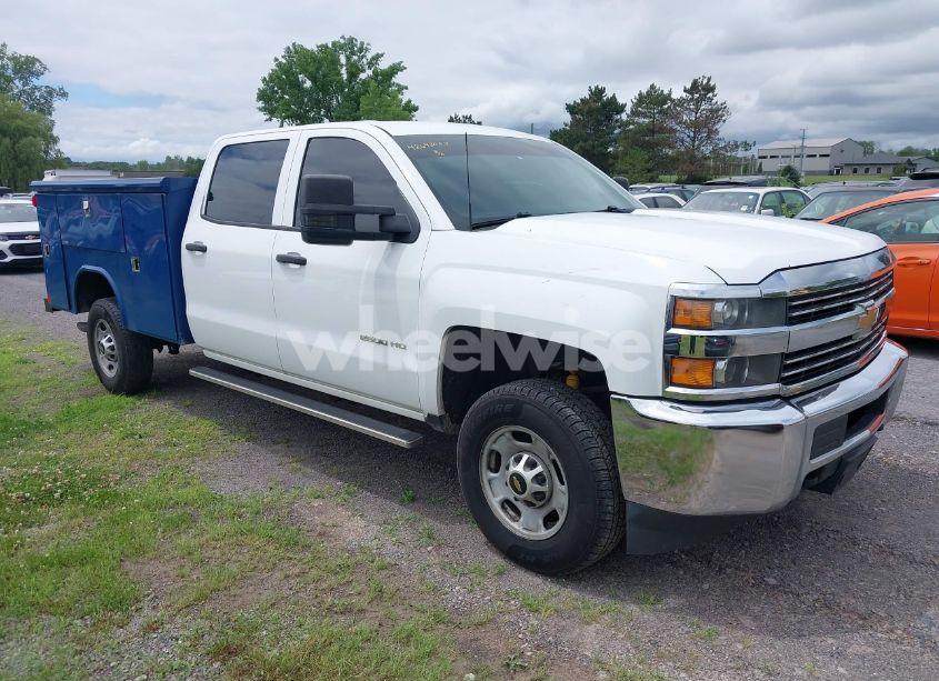 2016 Chevrolet Silverado 2500HD WT (VIN 1GC1CUEG4GF141041) main photo