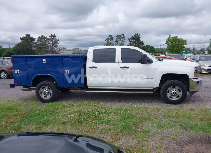 Photo 13 of 2016 Chevrolet Silverado 2500HD WT (VIN 1GC1CUEG4GF141041)