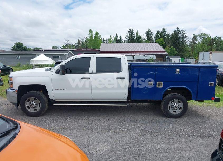 Photo 14 of 2016 Chevrolet Silverado 2500HD WT (VIN 1GC1CUEG4GF141041)