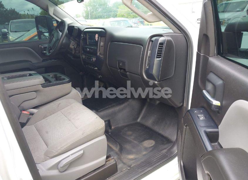 Photo 5 of 2016 Chevrolet Silverado 2500HD WT (VIN 1GC1CUEG4GF141041)