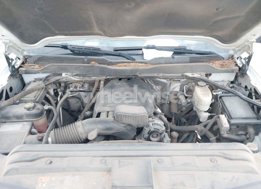 Photo 10 of 2016 Chevrolet Silverado 2500HD WT (VIN 1GC1CUEG6GF135824)