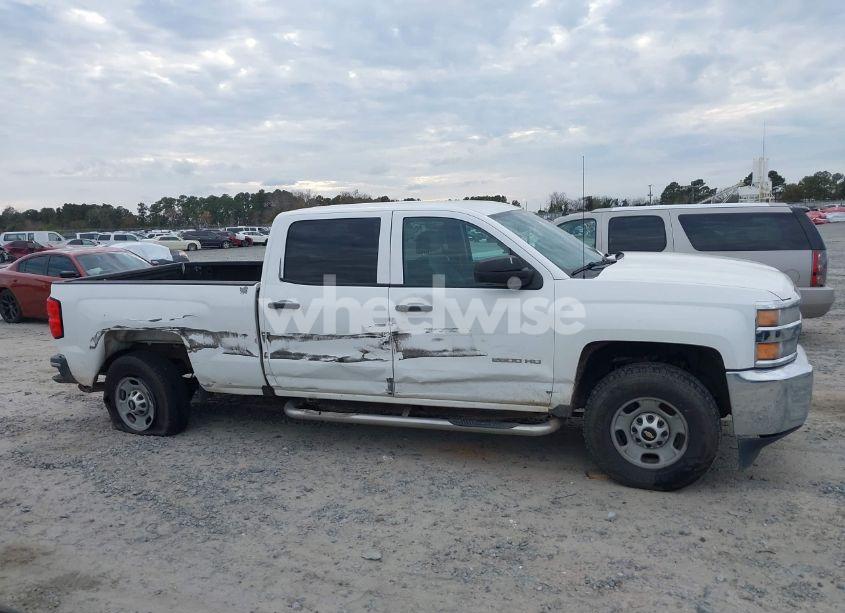 Photo 12 of 2016 Chevrolet Silverado 2500HD WT (VIN 1GC1CUEG6GF135824)
