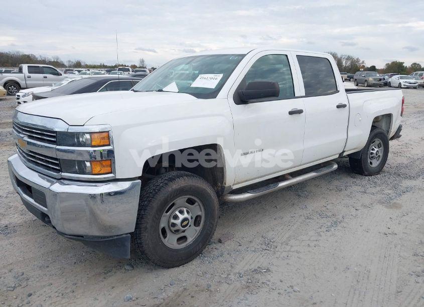 Photo 2 of 2016 Chevrolet Silverado 2500HD WT (VIN 1GC1CUEG6GF135824)