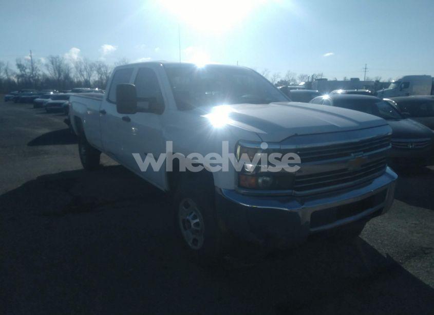 2015 Chevrolet Silverado 2500HD WT (VIN 1GC1CUEG7FF532800) main photo