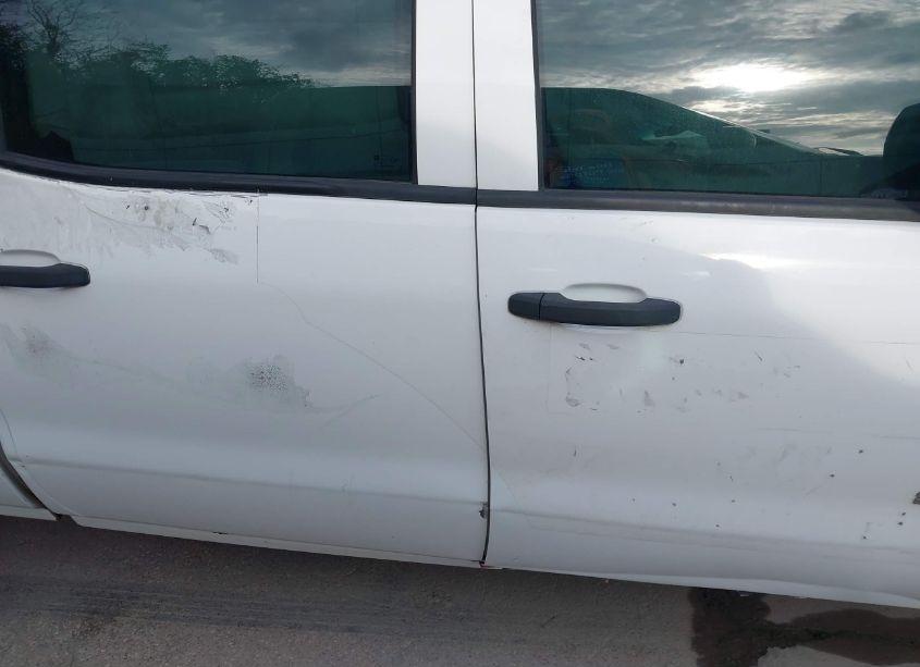 Photo 12 of 2015 Chevrolet Silverado 2500HD WT (VIN 1GC1CUEG8FF503001)