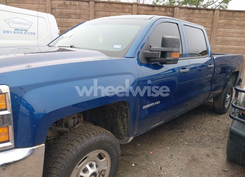 Photo 14 of 2017 Chevrolet Silverado 2500HD WT (VIN 1GC1CUEGXHF234082)