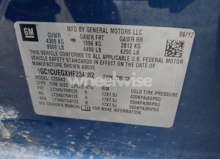 Photo 9 of 2017 Chevrolet Silverado 2500HD WT (VIN 1GC1CUEGXHF234082)