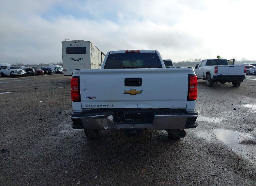 Photo 16 of 2018 Chevrolet Silverado 2500HD WT (VIN 1GC1CUEY1JF246913)