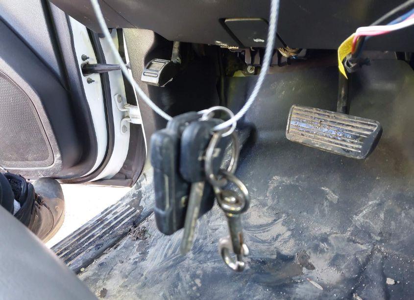 Photo 11 of 2017 Chevrolet Silverado 2500HD WT (VIN 1GC1CUEY3HF215091)