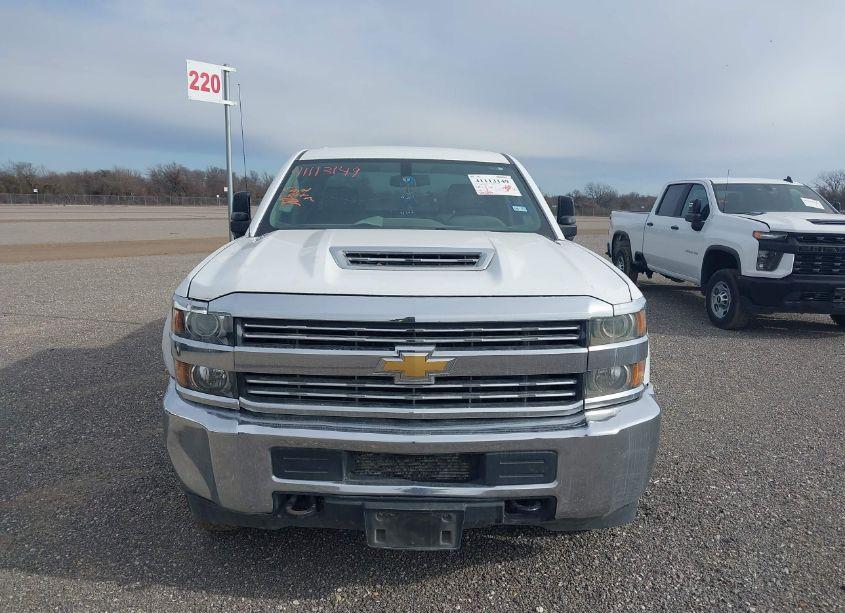 Photo 12 of 2017 Chevrolet Silverado 2500HD WT (VIN 1GC1CUEY3HF215091)