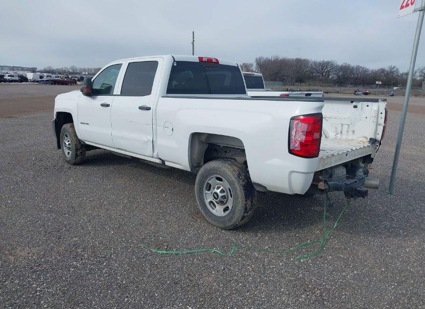 Photo 3 of 2017 Chevrolet Silverado 2500HD WT (VIN 1GC1CUEY3HF215091)