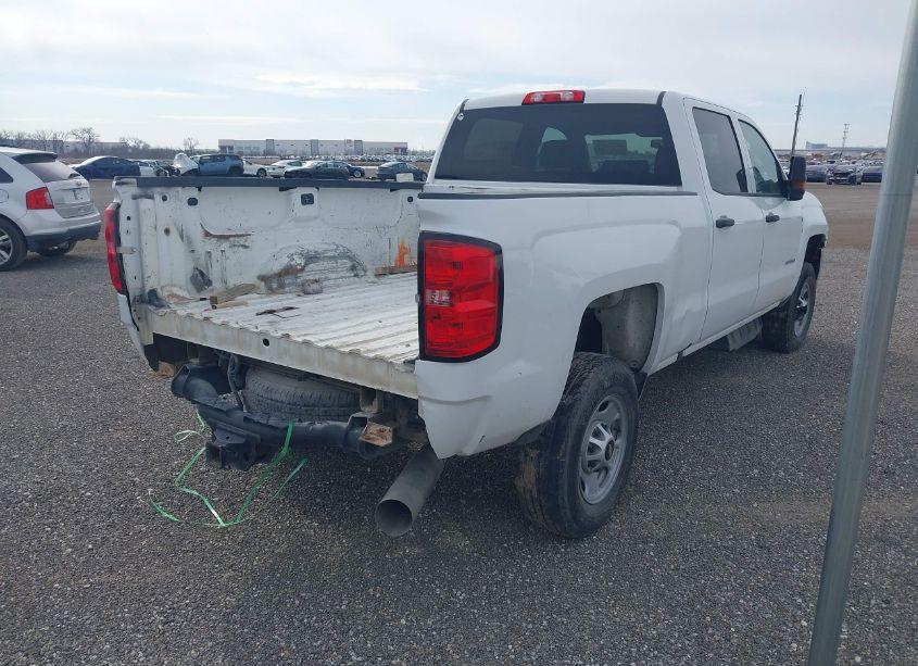 Photo 4 of 2017 Chevrolet Silverado 2500HD WT (VIN 1GC1CUEY3HF215091)