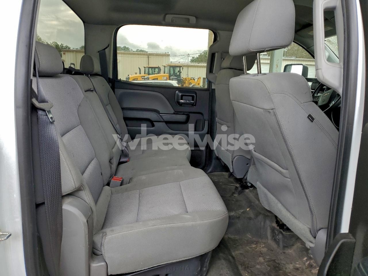 Photo 10 of 2018 CHEVROLET SILVERADO C2500 HEAVY DUTY (VIN 1GC1CUEY4JF237137)