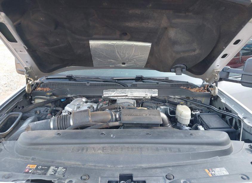 Photo 10 of 2017 Chevrolet Silverado 2500HD WT (VIN 1GC1CUEY9HF155608)