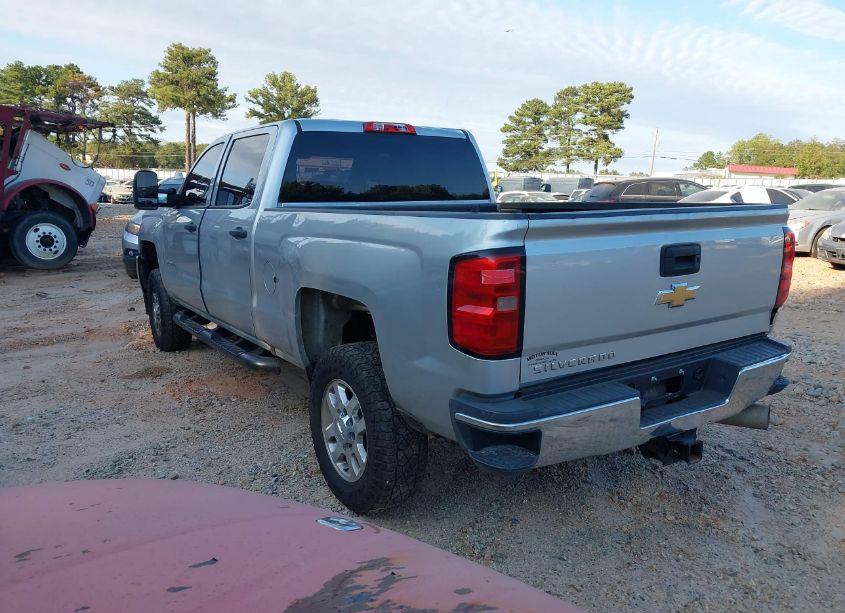 Photo 3 of 2017 Chevrolet Silverado 2500HD WT (VIN 1GC1CUEY9HF155608)