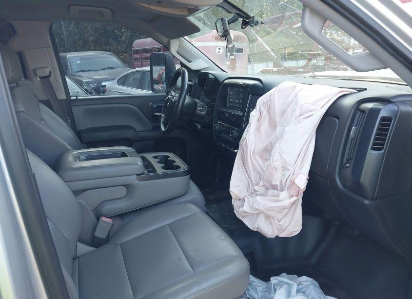 Photo 5 of 2017 Chevrolet Silverado 2500HD WT (VIN 1GC1CUEY9HF155608)