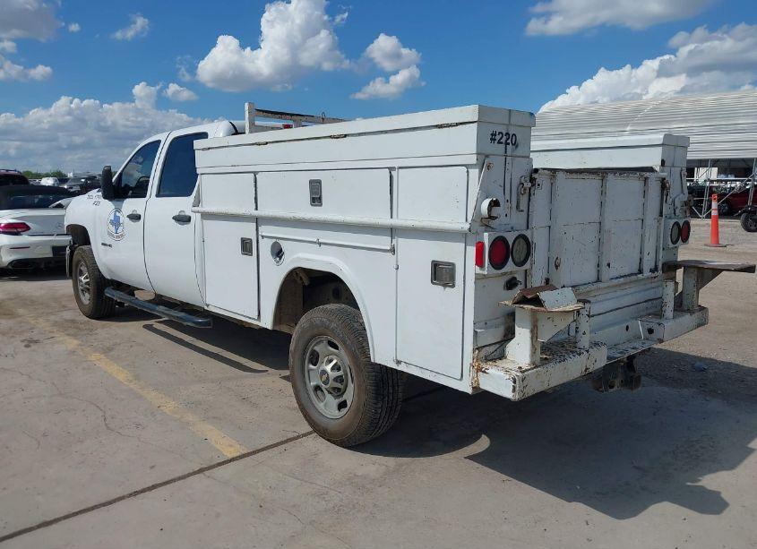 Photo 3 of 2011 Chevrolet Silverado 2500HD WORK TRUCK (VIN 1GC1CVCG3BF196422)
