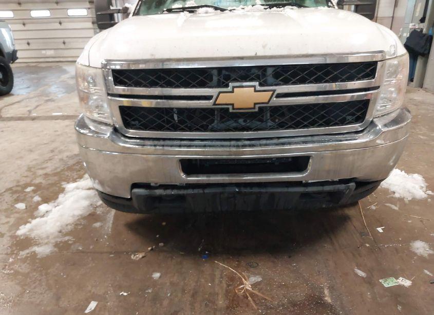 Photo 6 of 2013 Chevrolet Silverado 2500HD WORK TRUCK (VIN 1GC1CVCGXDF124605)