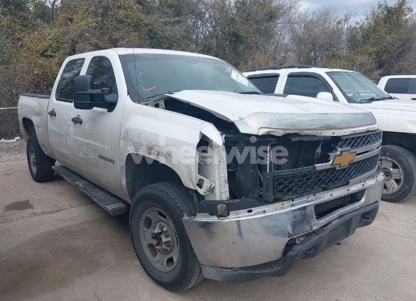2014 Chevrolet Silverado 2500HD WORK TRUCK (VIN 1GC1CVCGXEF116392) main photo