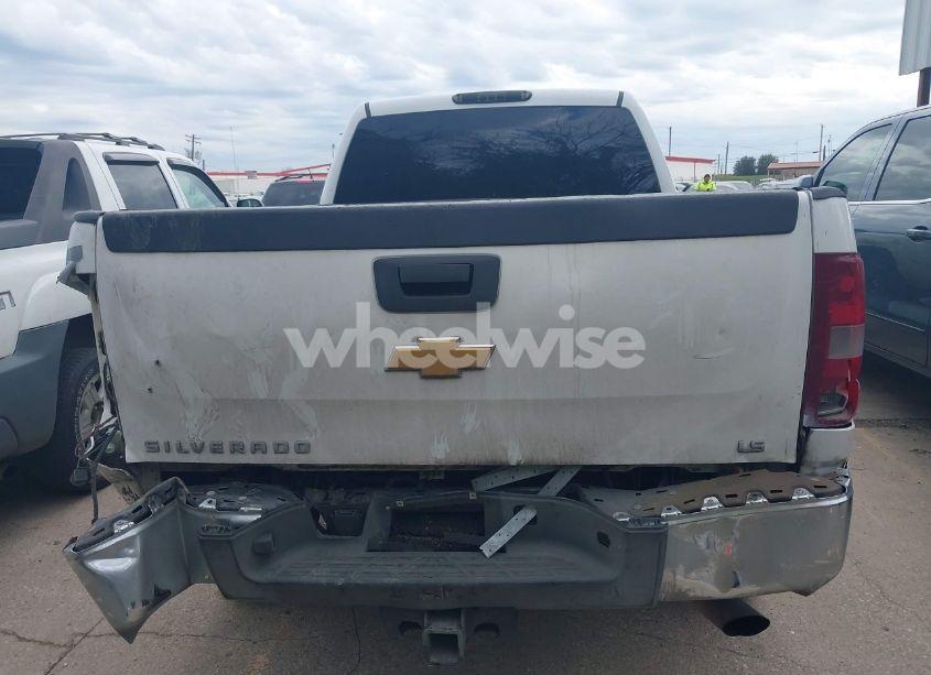 Photo 16 of 2014 Chevrolet Silverado 2500HD WORK TRUCK (VIN 1GC1CVCGXEF116392)