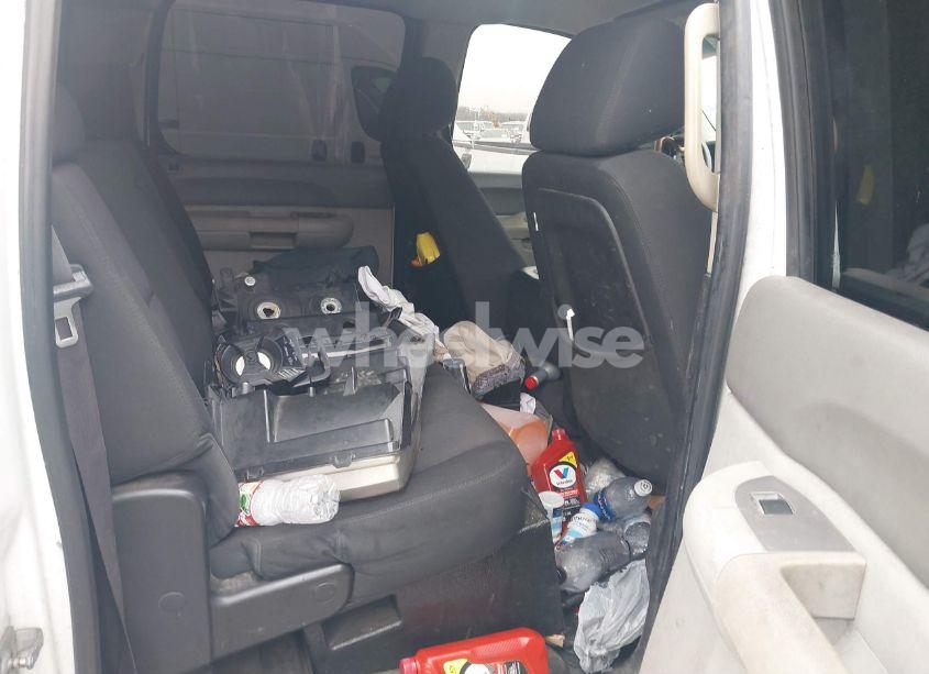 Photo 8 of 2014 Chevrolet Silverado 2500HD WORK TRUCK (VIN 1GC1CVCGXEF116392)