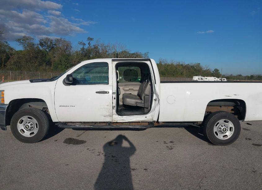 Photo 15 of 2014 Chevrolet Silverado 2500HD WORK TRUCK (VIN 1GC1CVCGXEF148548)