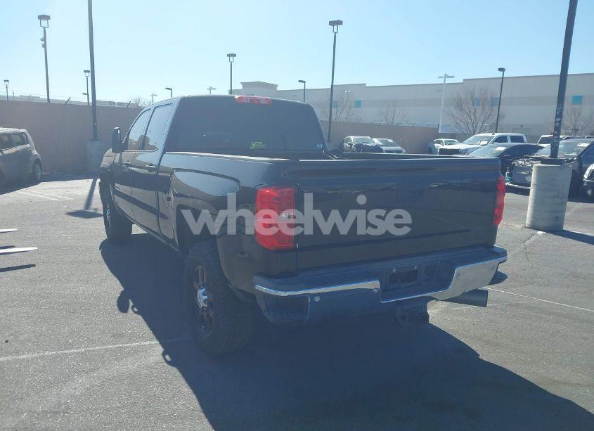Photo 3 of 2015 Chevrolet Silverado C2500 HEAVY DUTY LT (VIN 1GC1CVE80FF132611)
