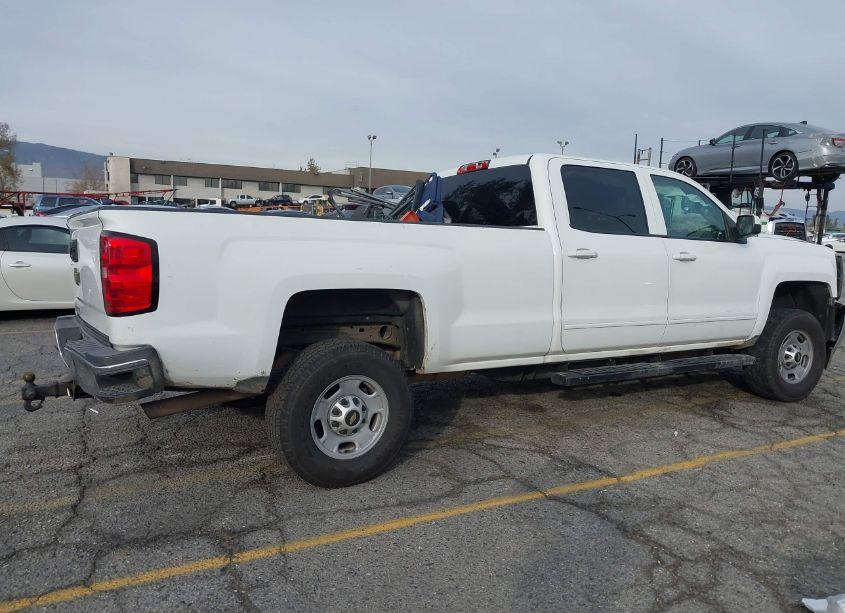Photo 13 of 2015 Chevrolet Silverado 2500HD LT (VIN 1GC1CVEG2FF511777)