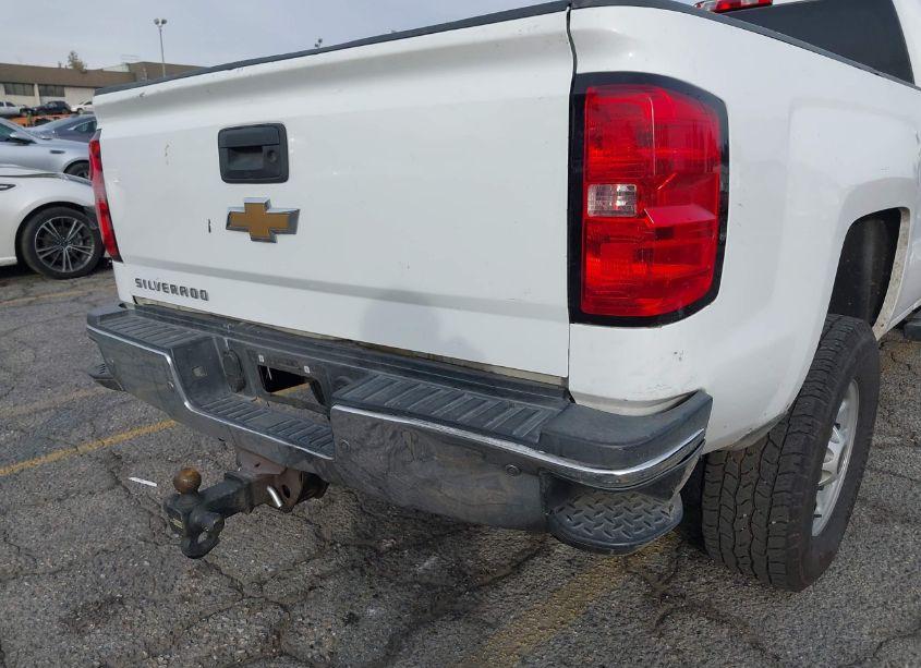 Photo 18 of 2015 Chevrolet Silverado 2500HD LT (VIN 1GC1CVEG2FF511777)