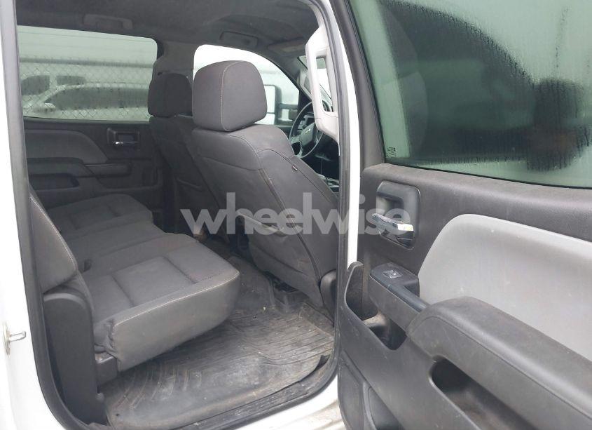 Photo 7 of 2019 Chevrolet Silverado 3500HD WT (VIN 1GC1CVEG7KF126953)