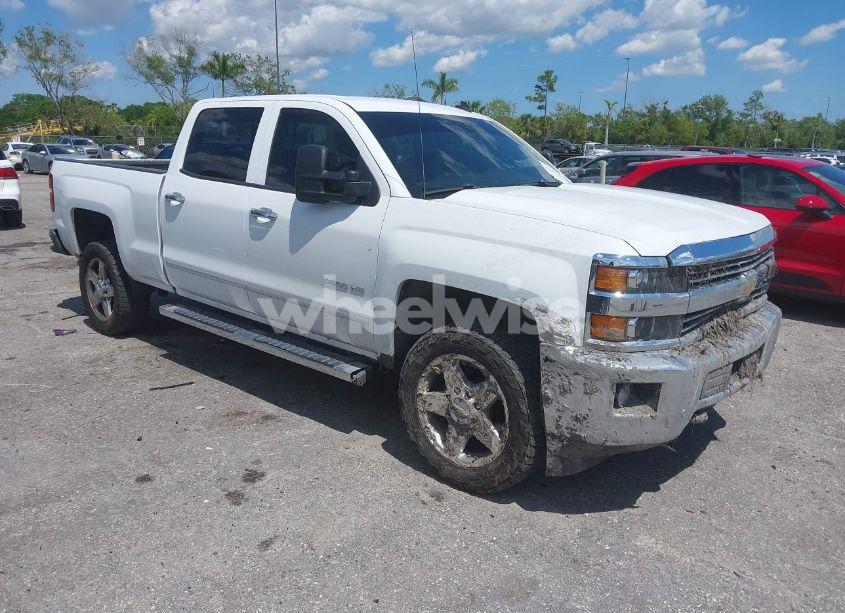 2015 Chevrolet Silverado 2500HD LTZ (VIN 1GC1CWEG9FF126514) main photo