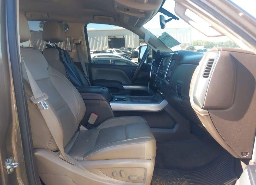 Photo 5 of 2015 Chevrolet Silverado 2500HD LTZ (VIN 1GC1CWEG9FF500989)