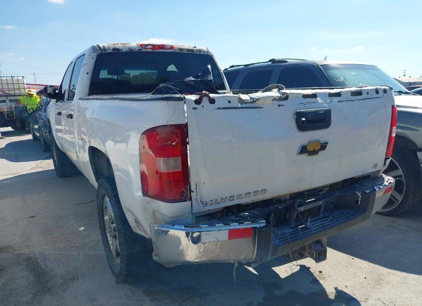 Photo 3 of 2013 Chevrolet Silverado 2500HD LT (VIN 1GC1CXC8XDF185652)
