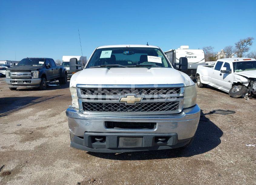 Photo 13 of 2011 Chevrolet Silverado 2500HD LT (VIN 1GC1CXCG8BF259669)