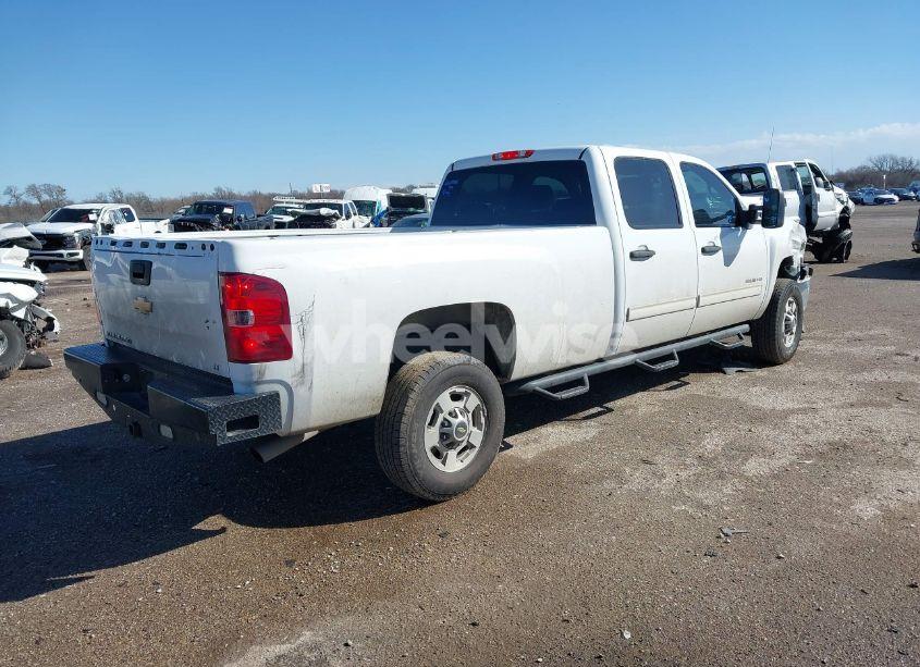 Photo 4 of 2011 Chevrolet Silverado 2500HD LT (VIN 1GC1CXCG8BF259669)