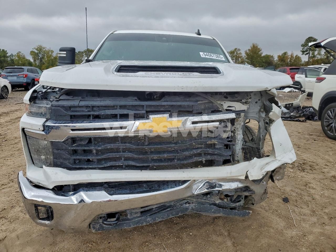 Photo 5 of 2025 CHEVROLET SILVERADO K2500 HEAVY DUTY LT (VIN 1GC1KNE74SF206259)