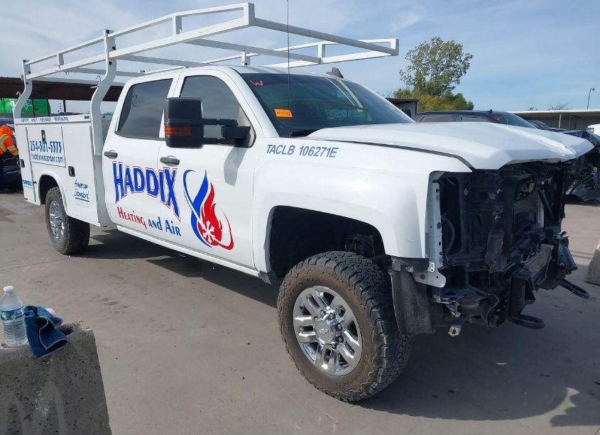 2019 Chevrolet Silverado 2500HD WT (VIN 1GC1KREG2KF179764) main photo