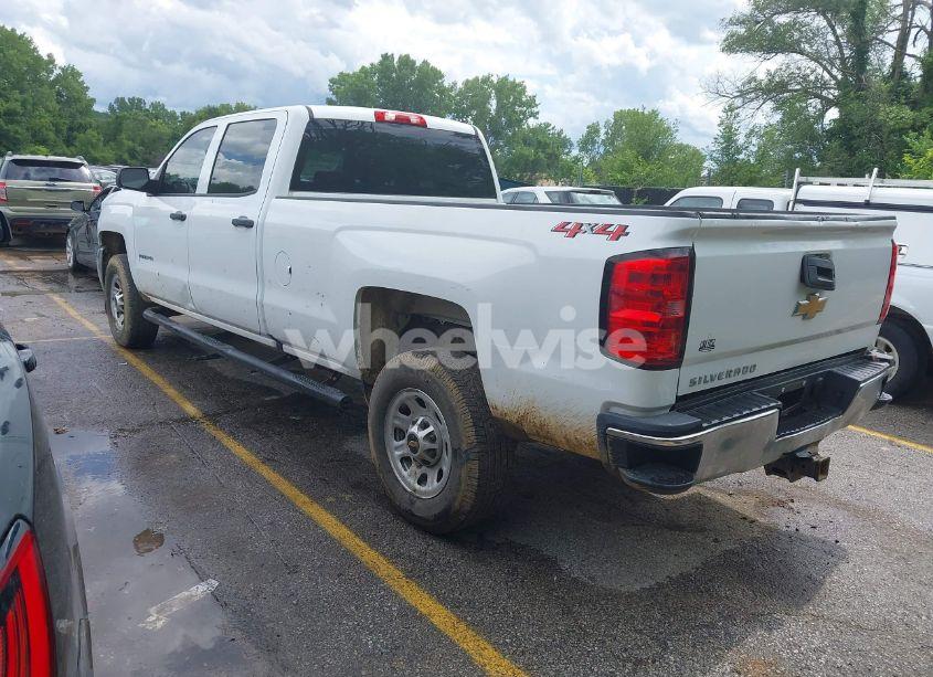 Photo 3 of 2019 Chevrolet Silverado 2500HD WT (VIN 1GC1KREG5KF149870)