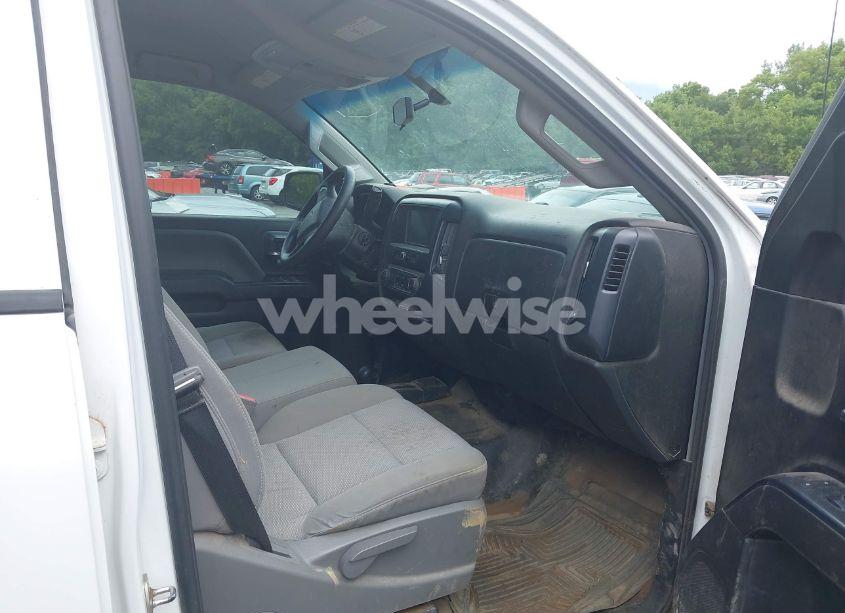 Photo 5 of 2019 Chevrolet Silverado 2500HD WT (VIN 1GC1KREG5KF149870)