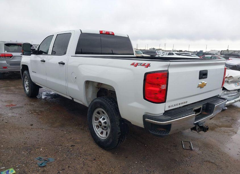 Photo 3 of 2019 Chevrolet Silverado 2500HD WT (VIN 1GC1KREG5KF208786)