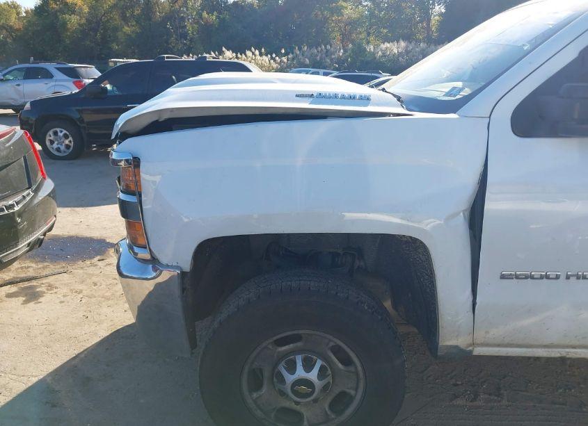 Photo 18 of 2019 Chevrolet Silverado 2500HD WT (VIN 1GC1KREY1KF164620)