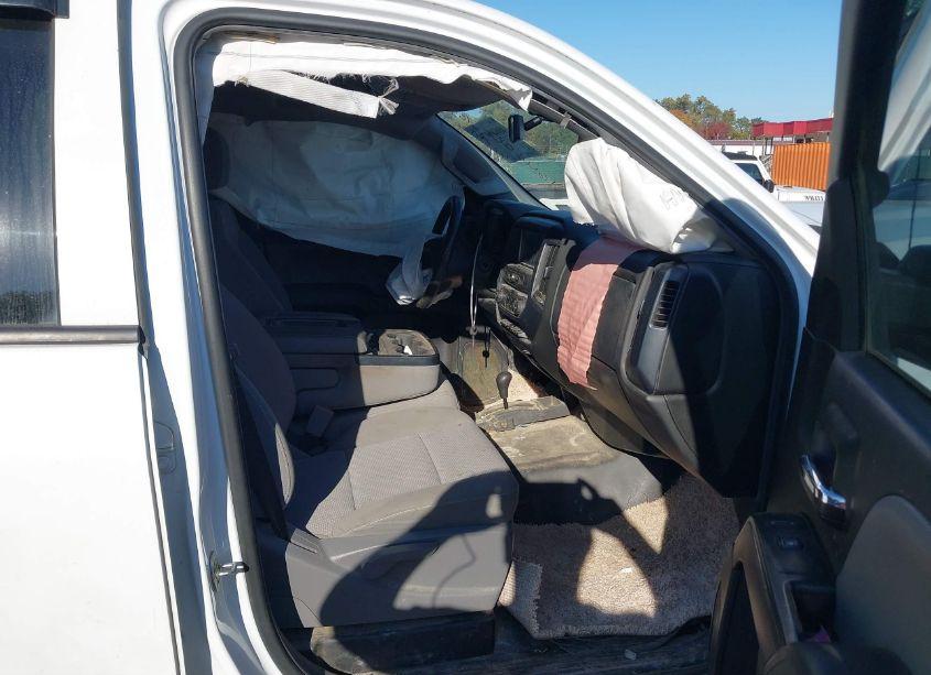 Photo 5 of 2019 Chevrolet Silverado 2500HD WT (VIN 1GC1KREY1KF164620)