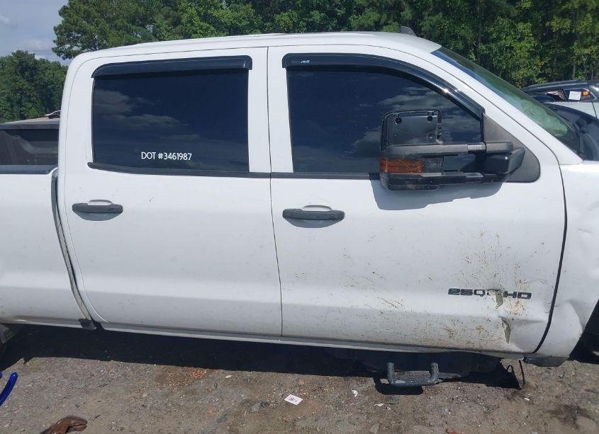 Photo 14 of 2019 Chevrolet Silverado 2500HD WT (VIN 1GC1KREY2KF134574)