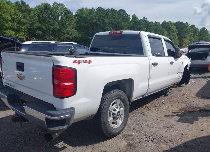 Photo 4 of 2019 Chevrolet Silverado 2500HD WT (VIN 1GC1KREY2KF134574)